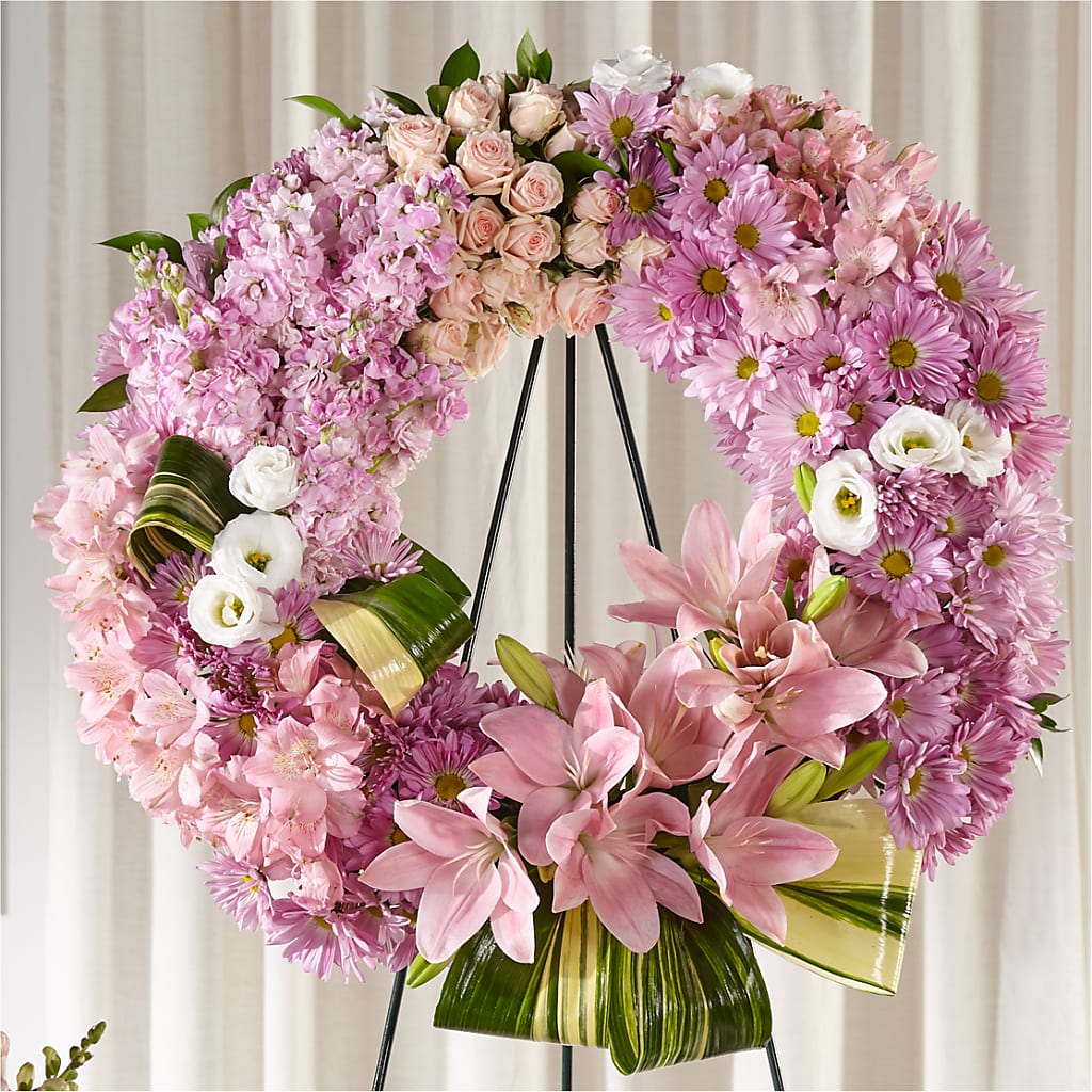 Gift of Warmth Wreath – Four Seasons Florist, Clarksville TN