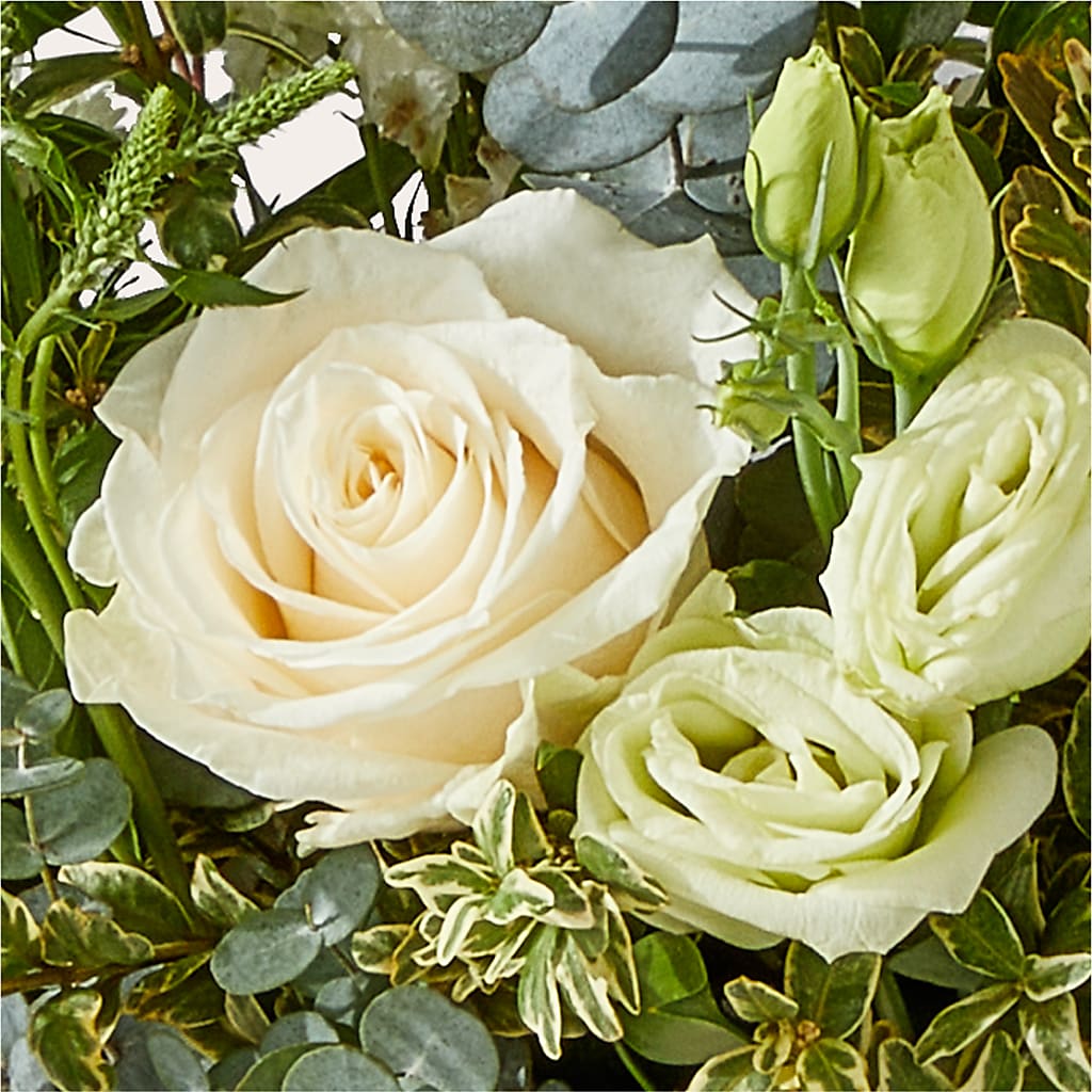 Cashmere Bouquet –  Four Seasons Florist, Clarksville TN