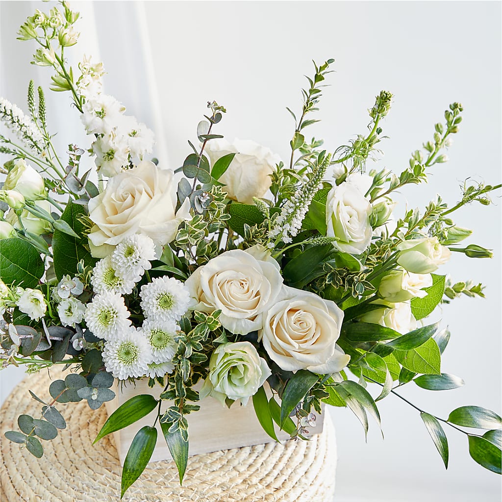 Cashmere Bouquet –  Four Seasons Florist, Clarksville TN