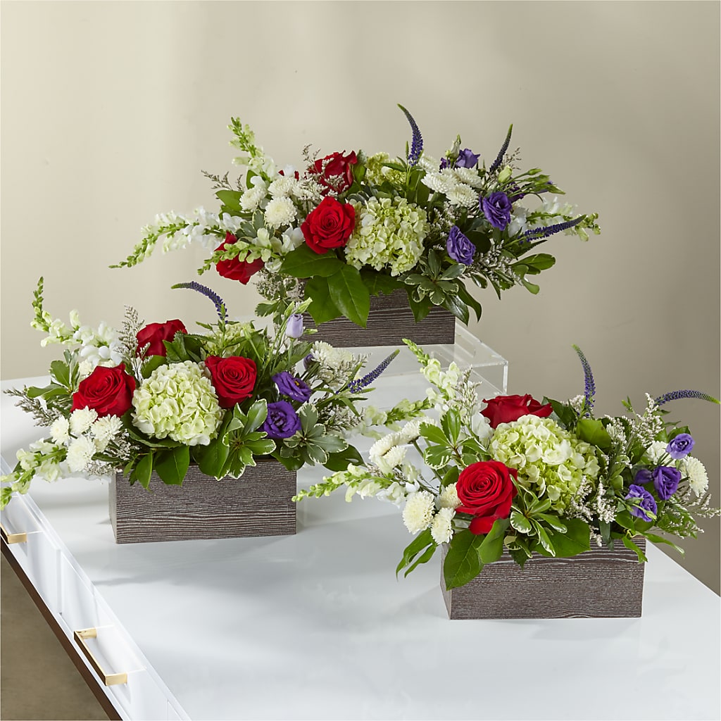 Sweet Magnolia Bouquet –  Four Seasons Florist, Clarksville TN