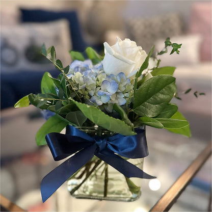 Sky Blue Delight Bouquet –  Four Seasons Florist, Clarksville TN