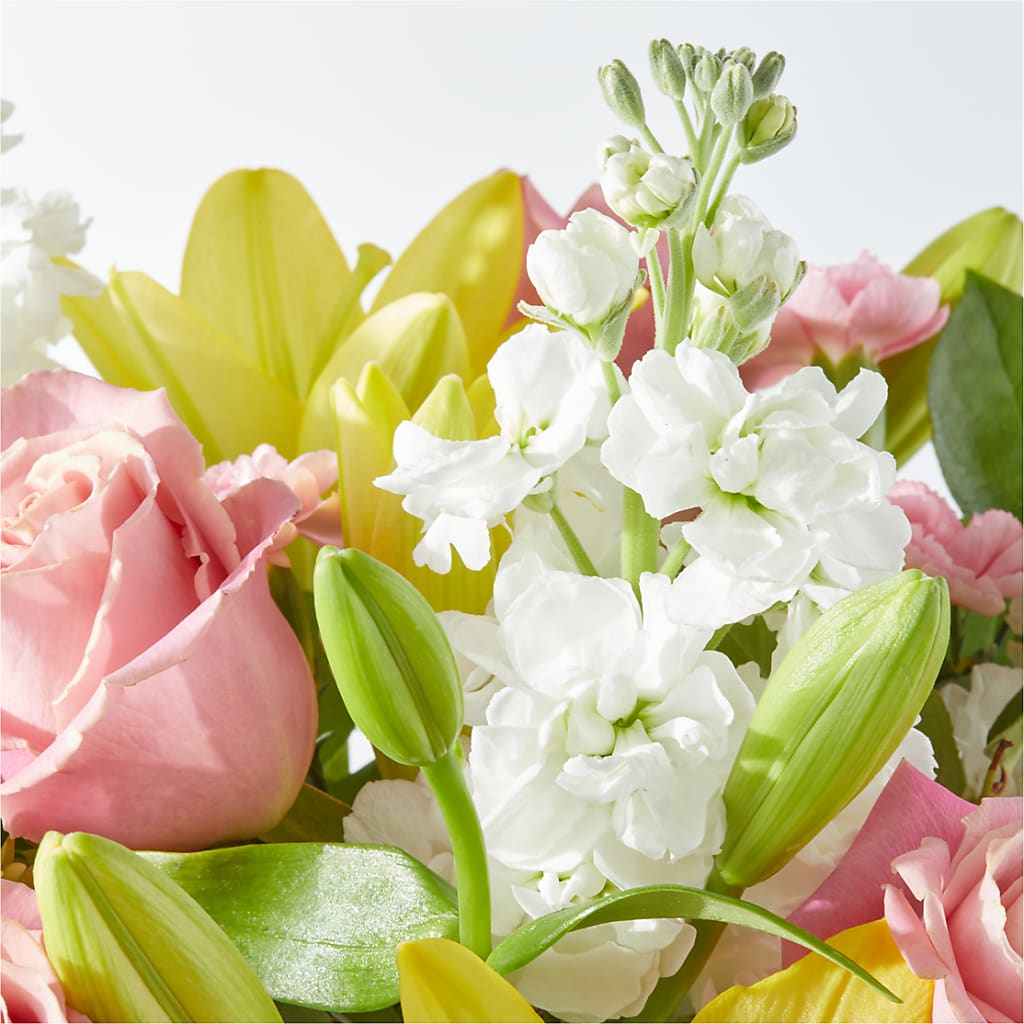 Garden Delight Bouquet –  Four Seasons Florist, Clarksville TN