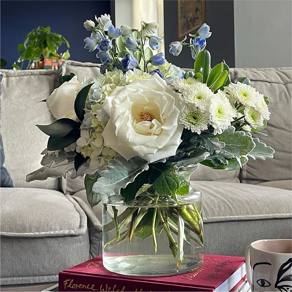 Clear Skies Bouquet –  Four Seasons Florist, Clarksville TN