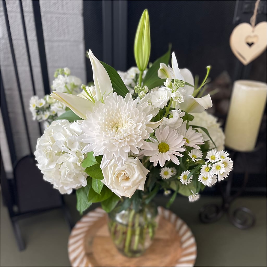 Classic Ivory – A Florist Original –  Four Seasons Florist, Clarksville TN