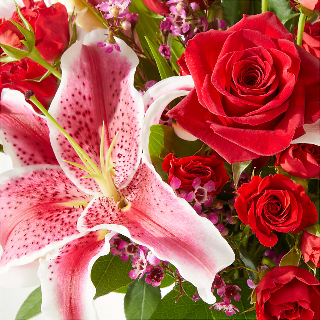 Match Made in Heaven Bouquet –  Four Seasons Florist, Clarksville TN
