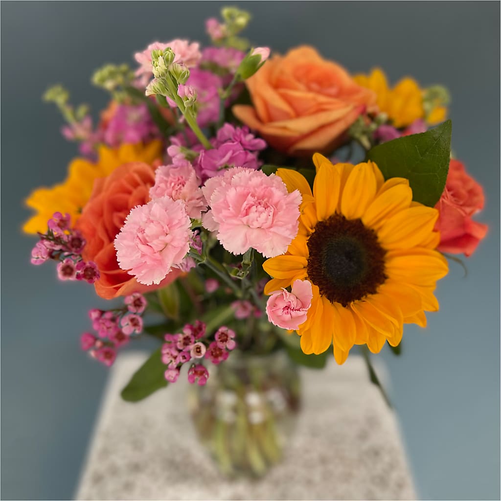 Yellow Brick Road Bouquet –  Four Seasons Florist, Clarksville TN