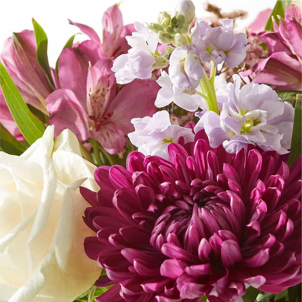 Amethyst Dreams Bouquet –  Four Seasons Florist, Clarksville TN