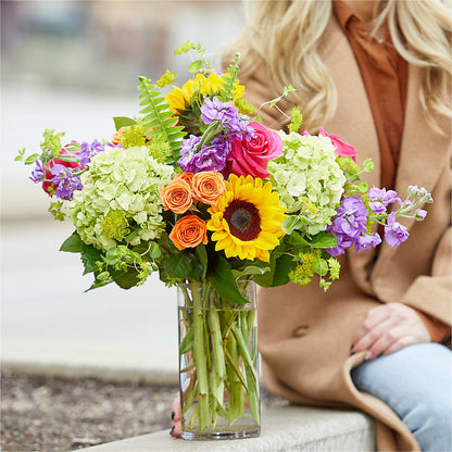 Vibrant Greetings Bouquet –  Four Seasons Florist, Clarksville TN