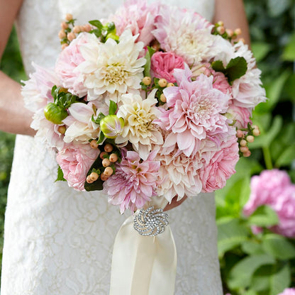 Heart's Promise Bouquet –  Four Seasons Florist, Clarksville TN